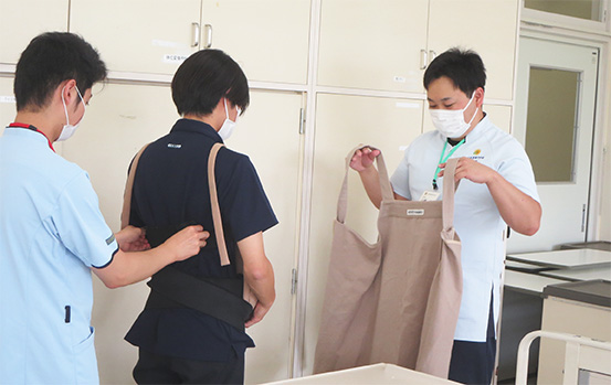 令和7年第3回オープンキャンパス:在校生スタッフとの懇親会